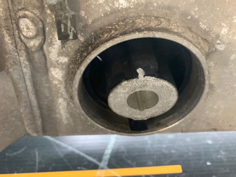 Балка поперечная (подрамник), 4260 рублей, Красноярск