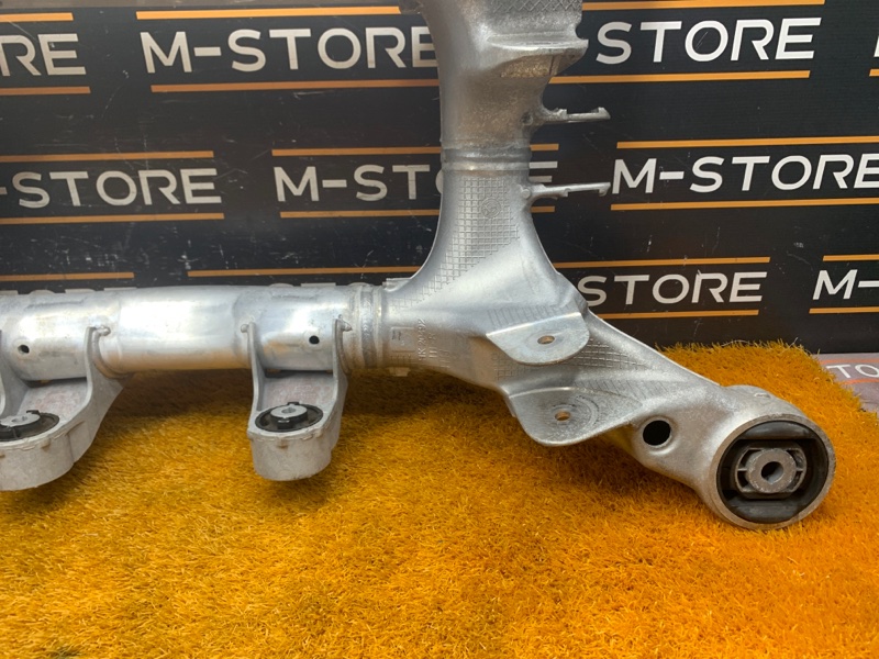 Балка поперечная (подрамник), 4260 рублей, Красноярск