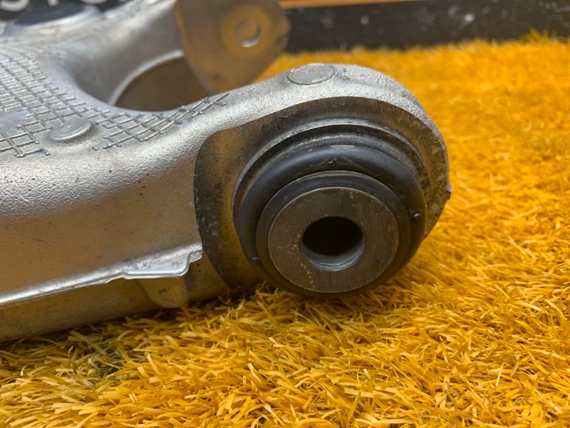 Рычаг подвески нижний, 1430 рублей, Красноярск