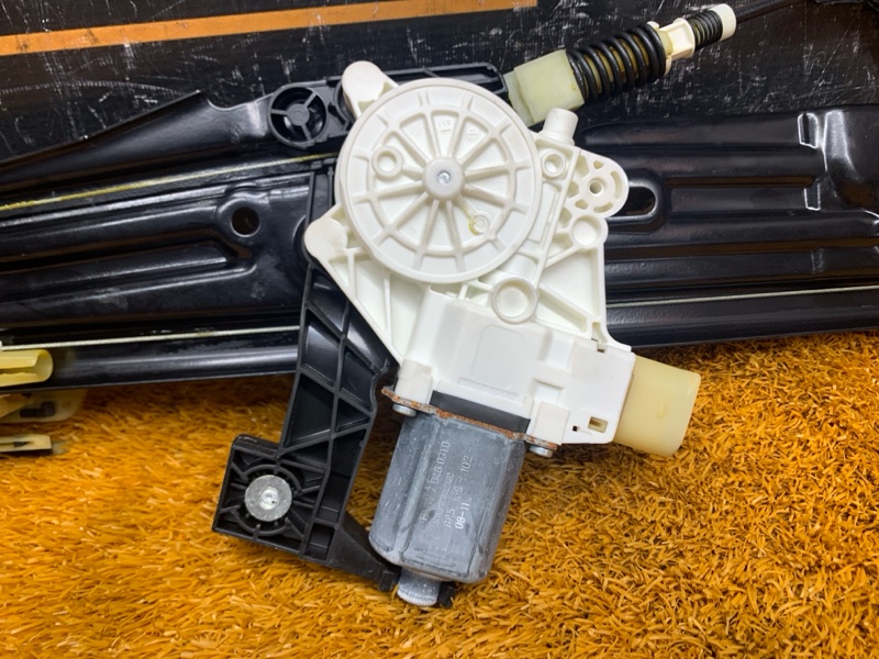 стеклоподъемник, 1040 рублей, Красноярск