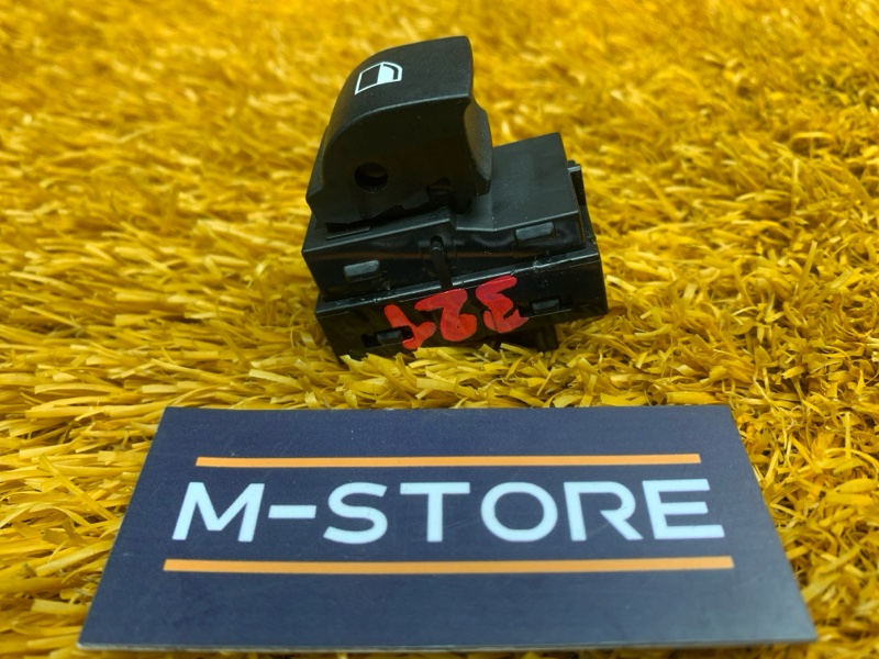 кнопка стеклоподъемника, 200 рублей, Красноярск