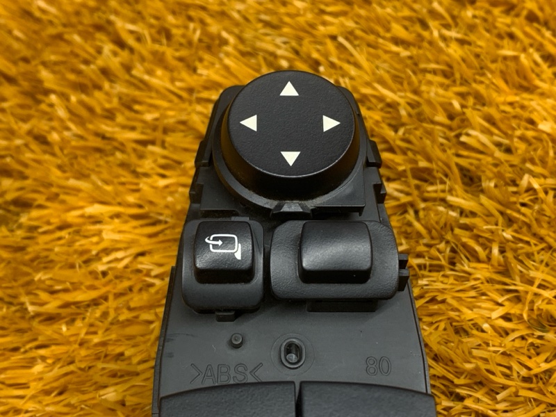 Блок управления стеклоподъемниками, 2000 рублей, Красноярск