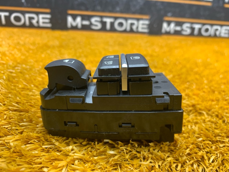 кнопка стеклоподъемника, 670 рублей, Красноярск