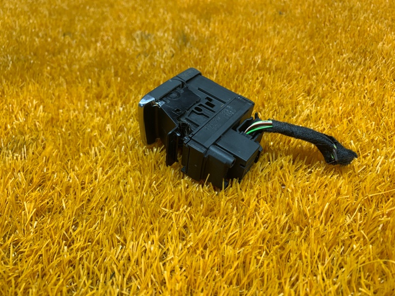 Кнопка стояночного тормоза, 2060 рублей, Красноярск