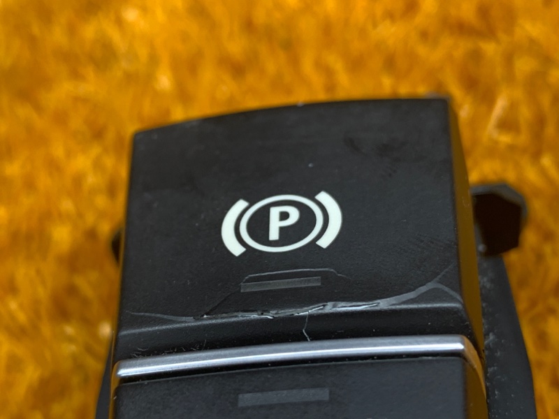 Кнопка стояночного тормоза, 750 рублей, Красноярск