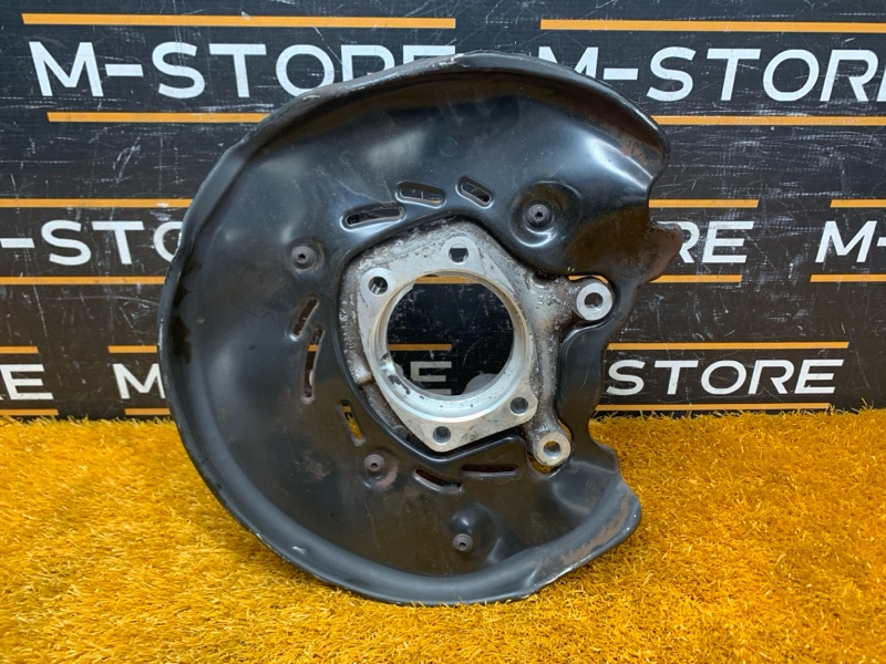 кулак поворотный, 2140 рублей, Красноярск