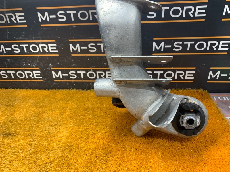 Балка поперечная (подрамник), 1700 рублей, Красноярск