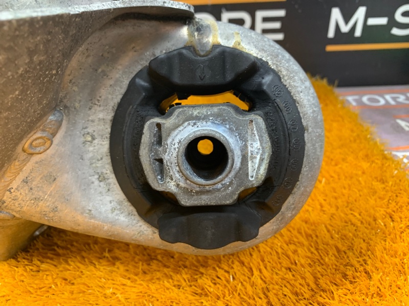 Балка поперечная (подрамник), 1700 рублей, Красноярск