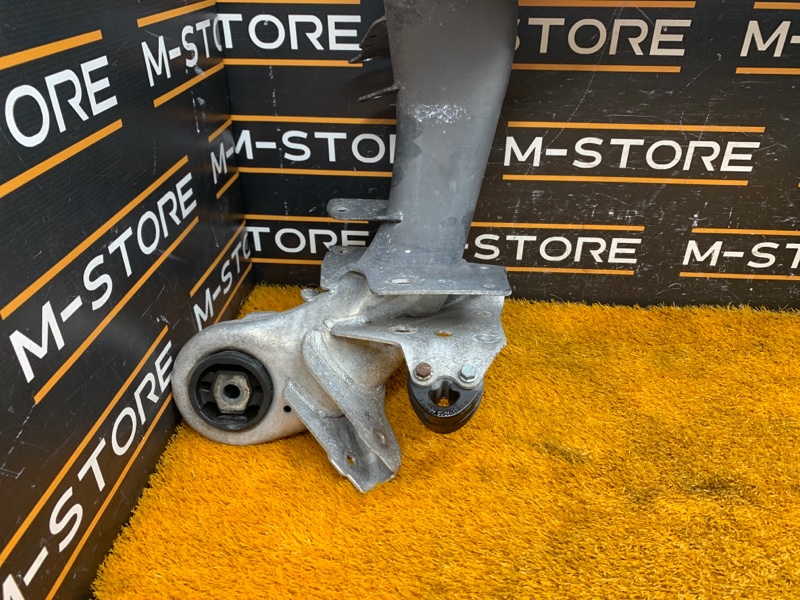 Балка поперечная (подрамник), 1700 рублей, Красноярск