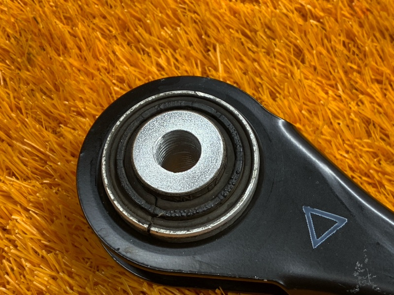 Рычаг подвески верхний, 300 рублей, Красноярск