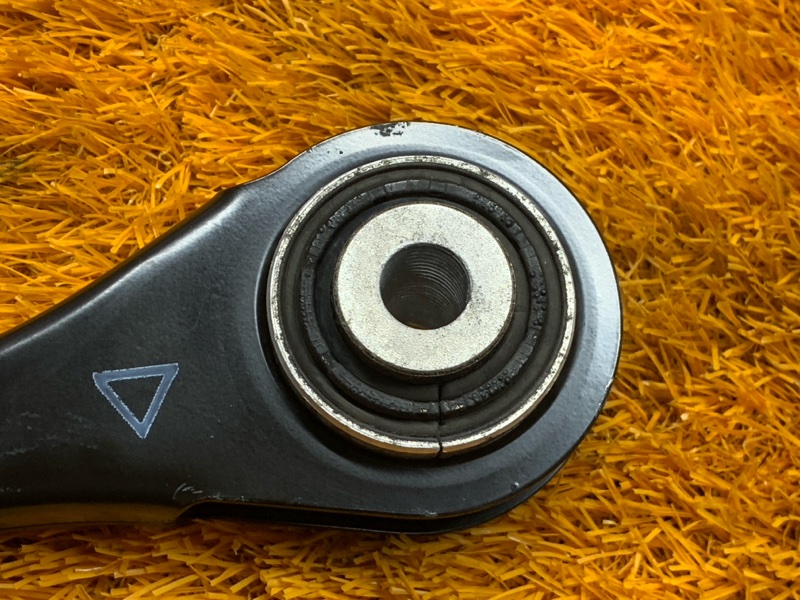 Рычаг подвески верхний, 300 рублей, Красноярск