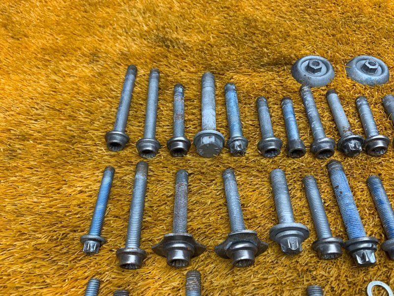 Болты и гайки задней подвески, 800 рублей, Красноярск