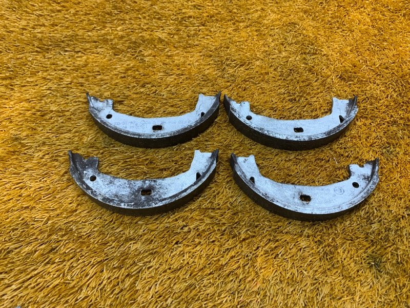 Колодки ручника, 500 рублей, Красноярск