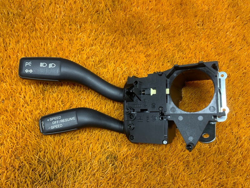 блок подрулевых переключателей, 2000 рублей, Красноярск