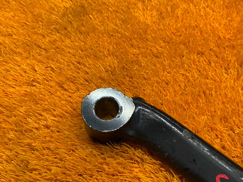 Рычаг подвески нижний, 500 рублей, Красноярск