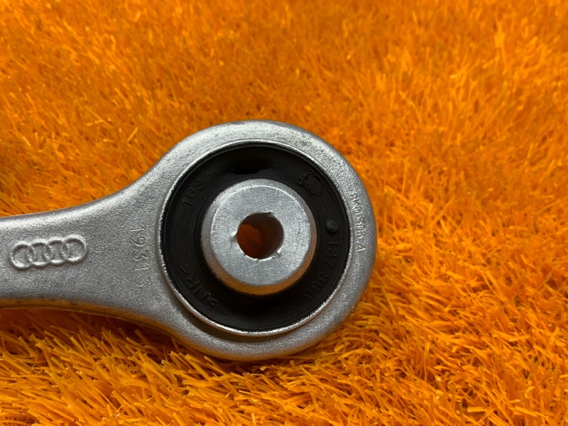 Рычаг подвески верхний, 1000 рублей, Красноярск