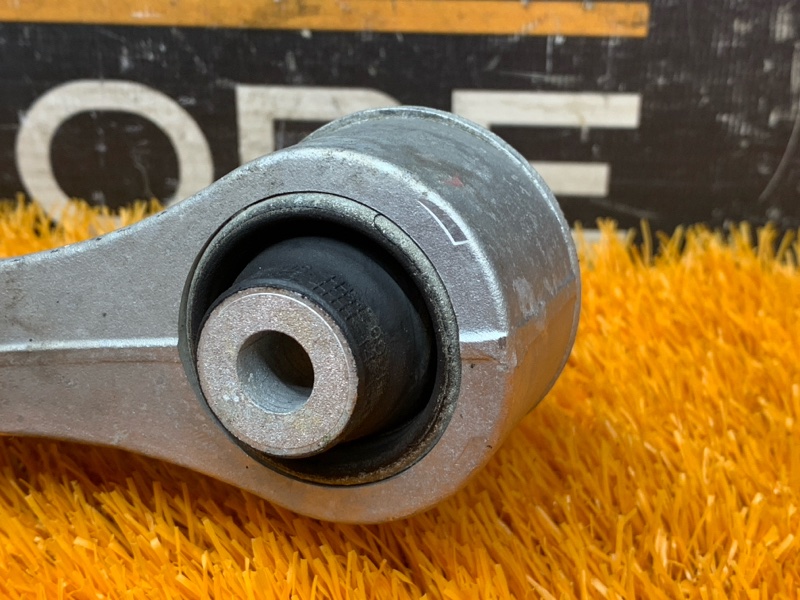 Рычаг подвески верхний, 1500 рублей, Красноярск