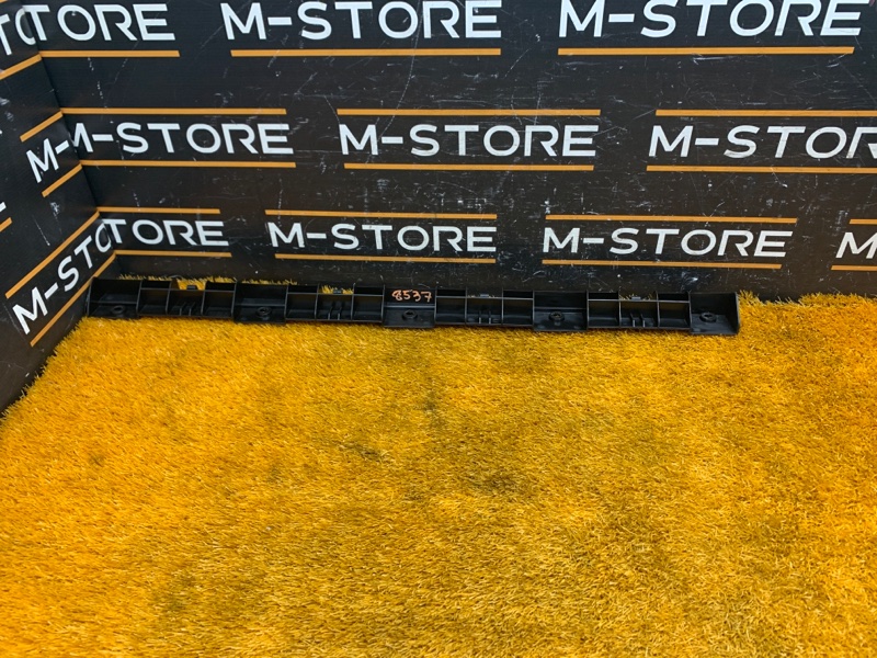 кронштейн порога, 370 рублей, Красноярск