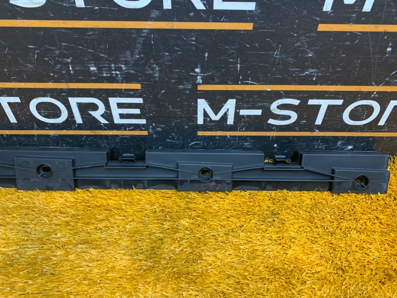 кронштейн порога, 370 рублей, Красноярск