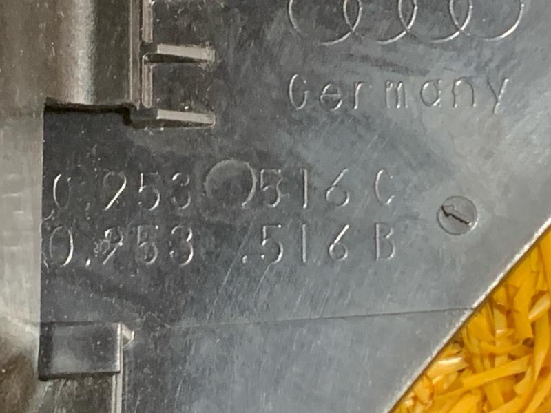 Кожух рулевой колонки, 500 рублей, Красноярск