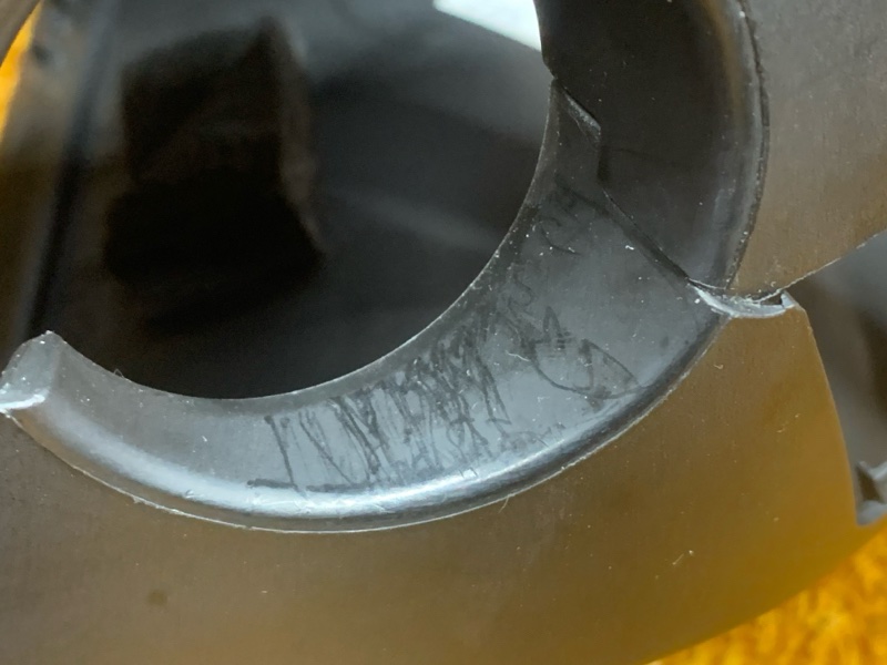 Кожух рулевой колонки, 300 рублей, Красноярск