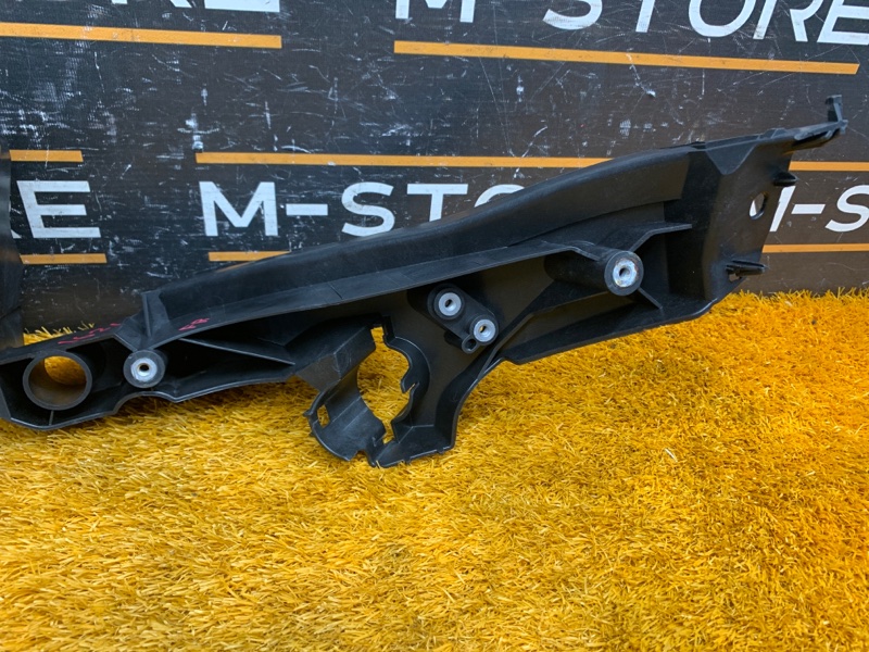 кронштейн фары, 2000 рублей, Красноярск