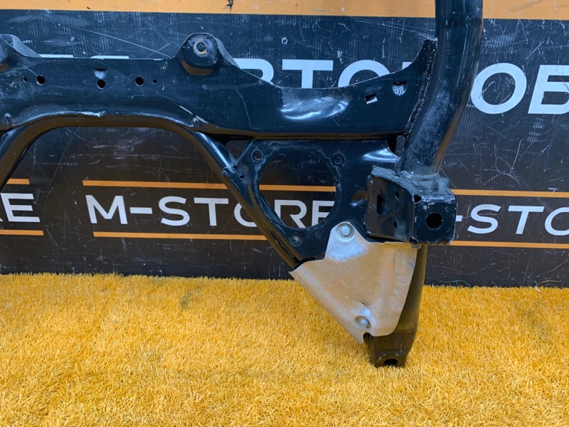 Балка поперечная (подрамник), 4260 рублей, Красноярск