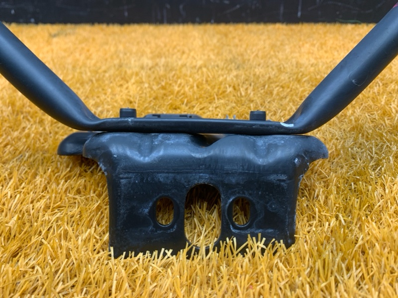 Кронштейн замка капота, 1190 рублей, Красноярск