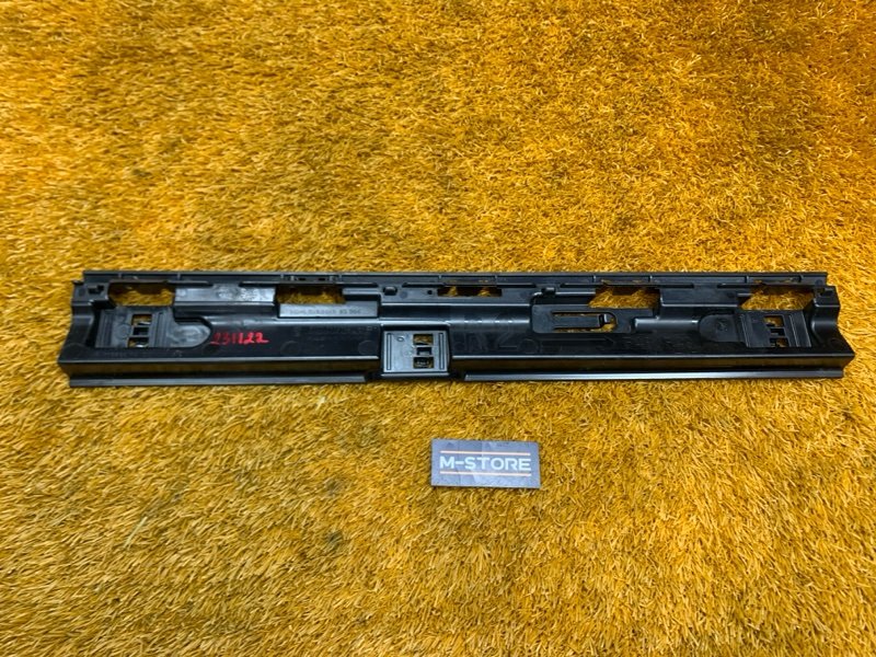 кронштейн порога, 1130 рублей, Красноярск