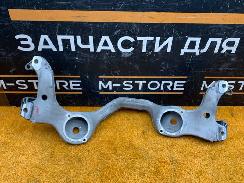 Балка поперечная (подрамник), 1000 рублей, Красноярск