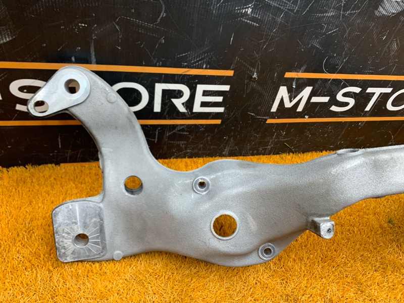 Балка поперечная (подрамник), 1000 рублей, Красноярск