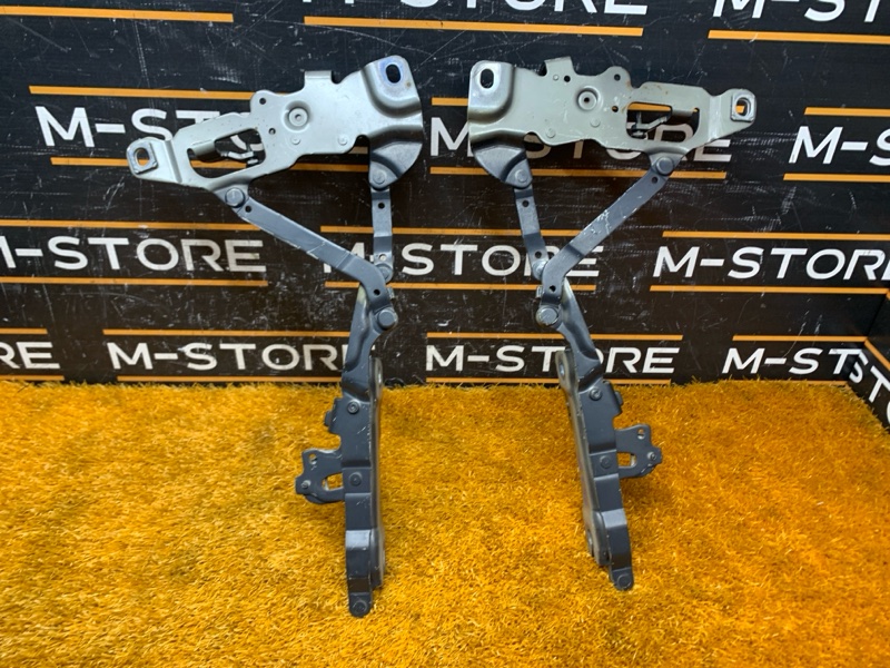 петля капота, 1960 рублей, Красноярск