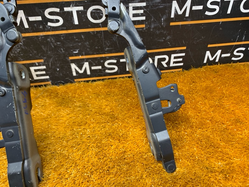 петля капота, 1960 рублей, Красноярск