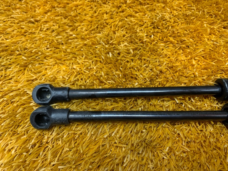 амортизатор капота, 700 рублей, Красноярск