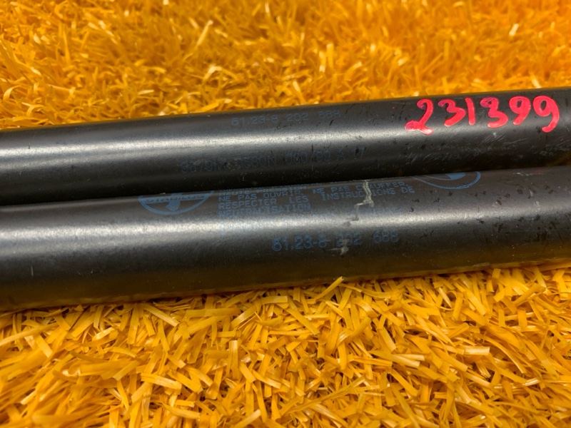 амортизатор капота, 700 рублей, Красноярск