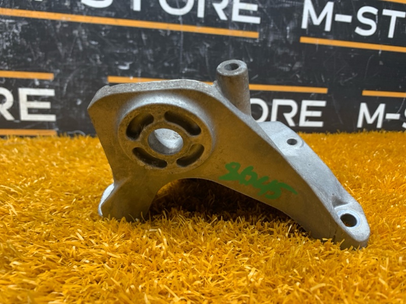 Кронштейн подушки двигателя, 730 рублей, Красноярск