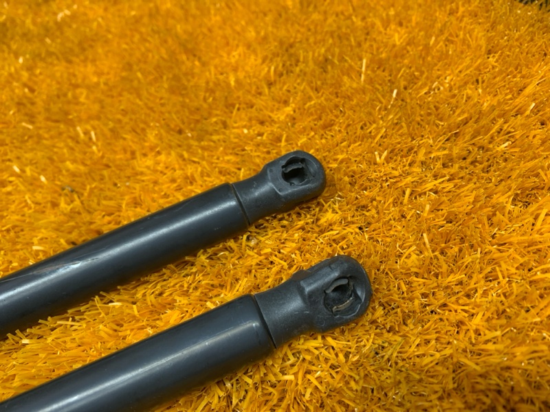 амортизатор багажника, 1000 рублей, Красноярск