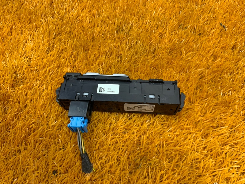 кнопка ESP, 300 рублей, Красноярск