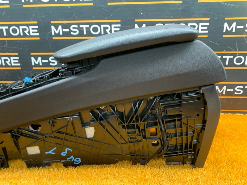 подлокотник, 6520 рублей, Красноярск