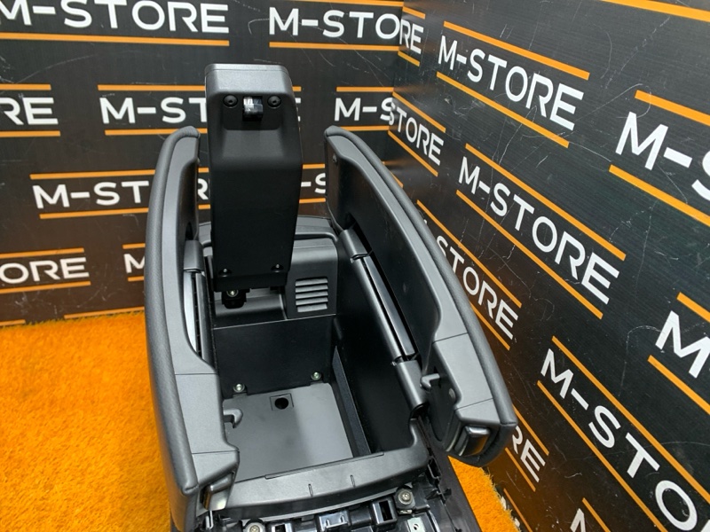 подлокотник, 6520 рублей, Красноярск