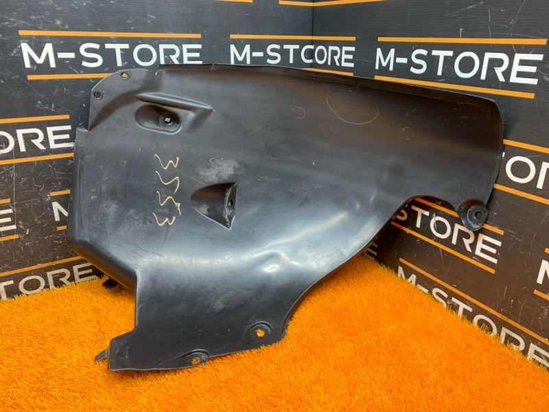 подкрылок, 600 рублей, Красноярск