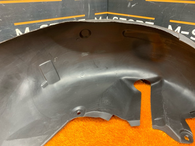 подкрылок, 500 рублей, Красноярск