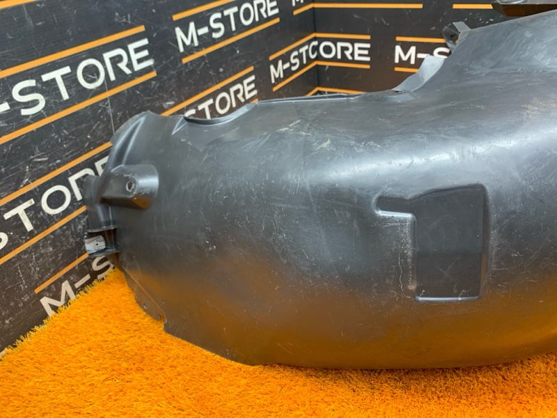 подкрылок, 500 рублей, Красноярск