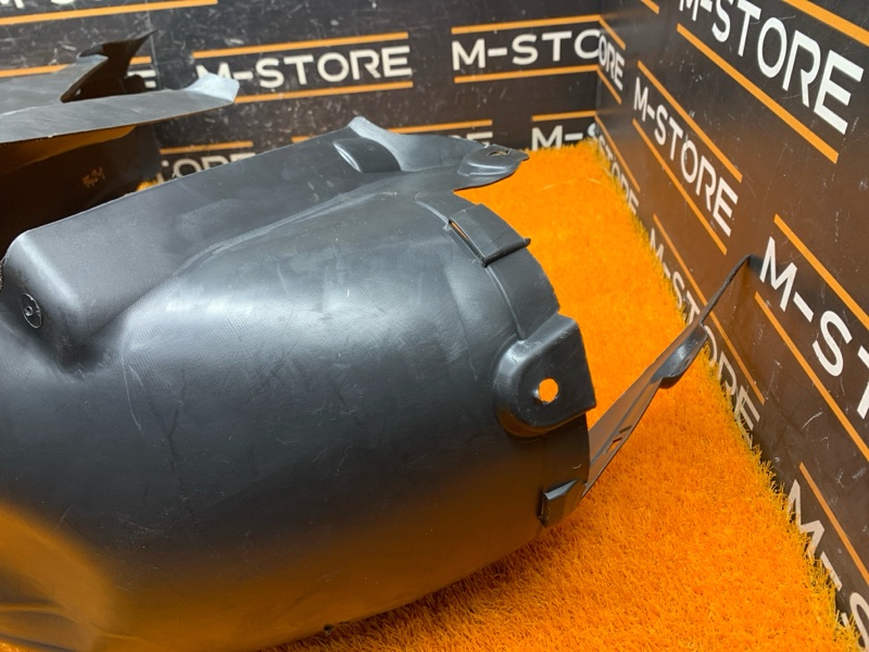 подкрылок, 500 рублей, Красноярск