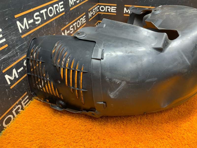 подкрылок, 700 рублей, Красноярск