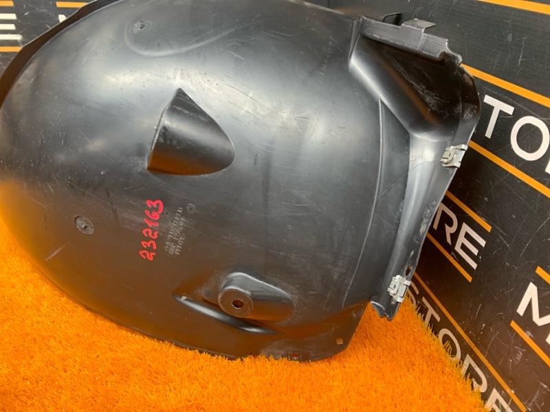 подкрылок, 600 рублей, Красноярск