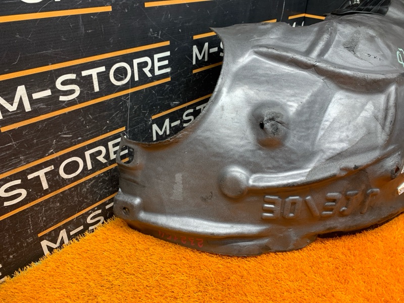 подкрылок, 1650 рублей, Красноярск