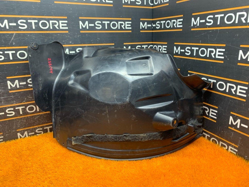 подкрылок, 1500 рублей, Красноярск