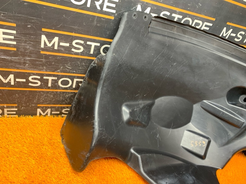 подкрылок, 1500 рублей, Красноярск