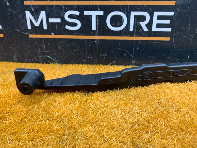 крепление бампера, 230 рублей, Красноярск